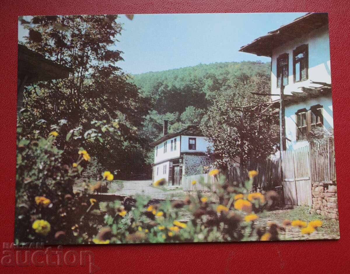 χωριό Μποζέντσι