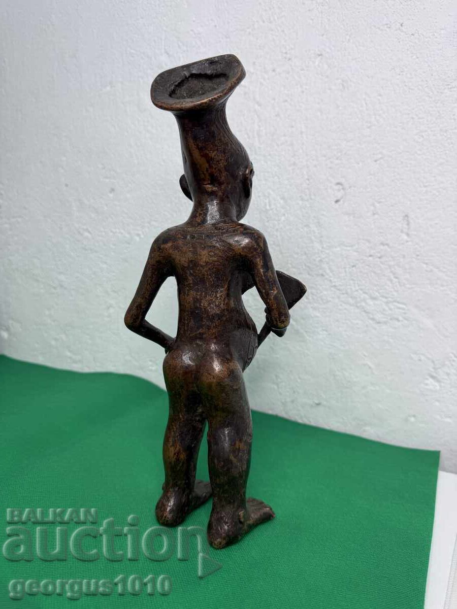 African bronze sculpture No. 7614 - 5 African bronze sculpture No. 7614 - 5