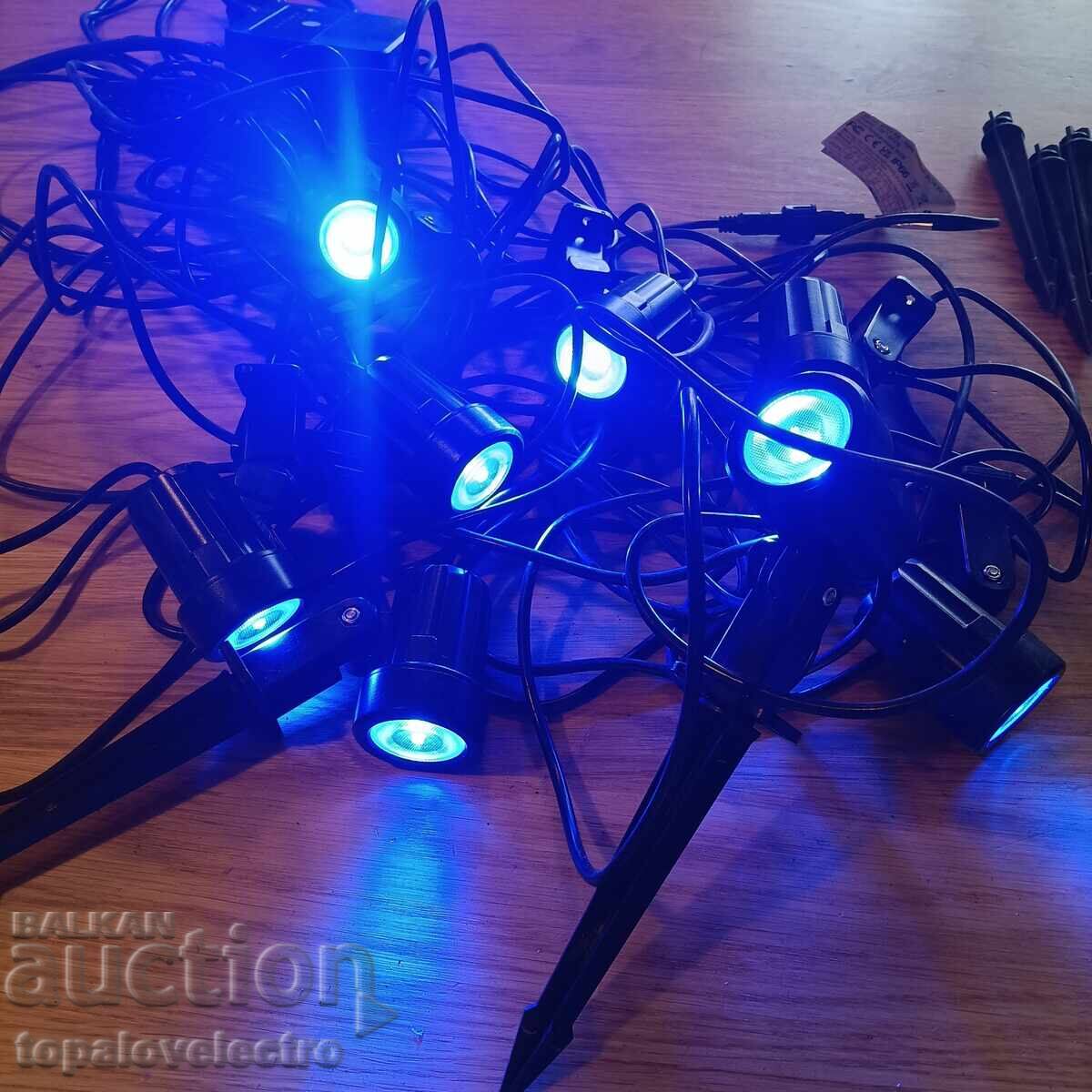 Παράδοση Σετ από 8 RGB προβολείς κήπου με τηλεχειριστήριο