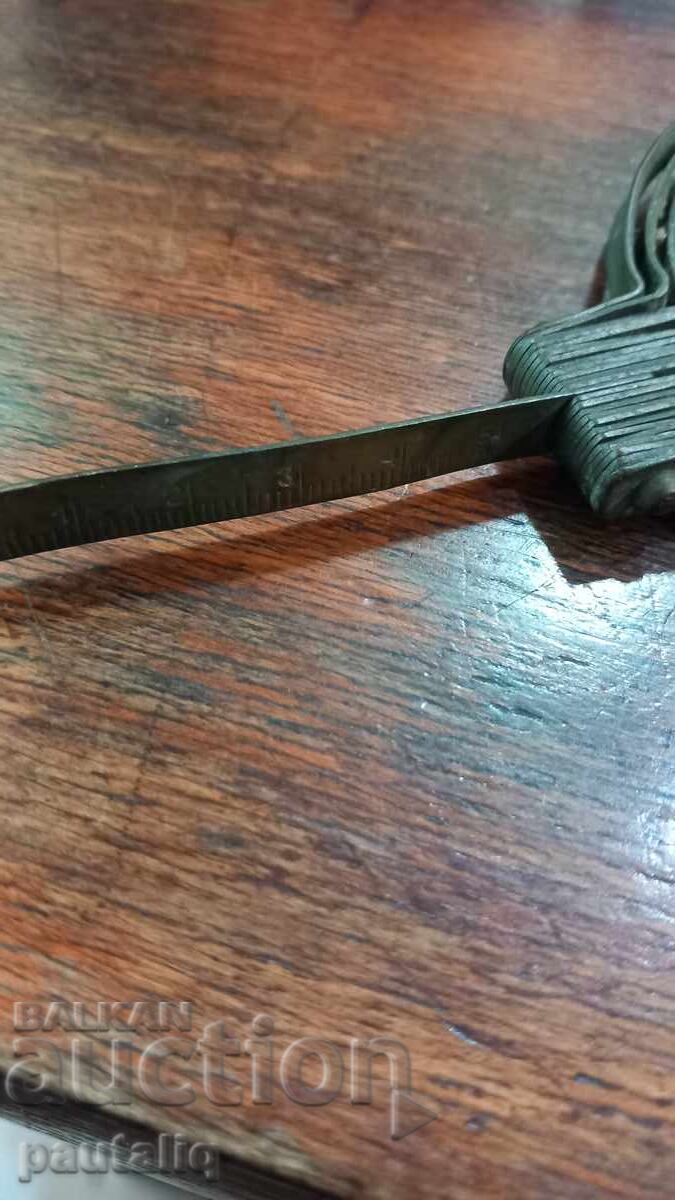 ΣΤΑΡ ΚΑΛΙΜΠΡΑΤΟΡ ΧΑΛΚΟΣ ΜΠΡΟΥΤΖΟΣ με τιμή 25.00 BGN | € 12.78