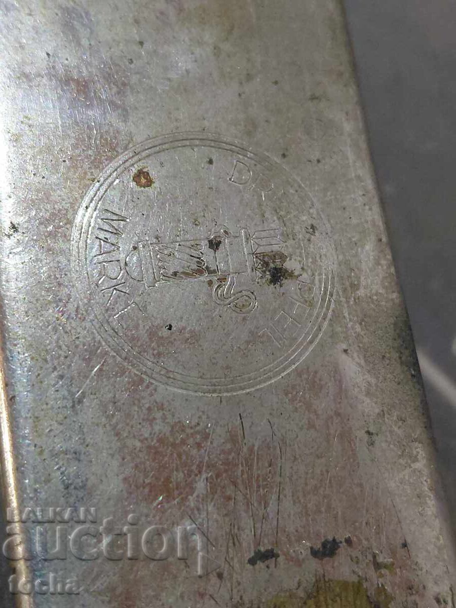 Livrarea Seringă veche de sticlă în cutie. BZC Livrarea Seringă veche de sticlă în cutie. BZC