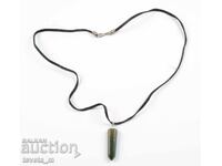 Κολιέ με μενταγιόν από φυσικό πέτρωμα