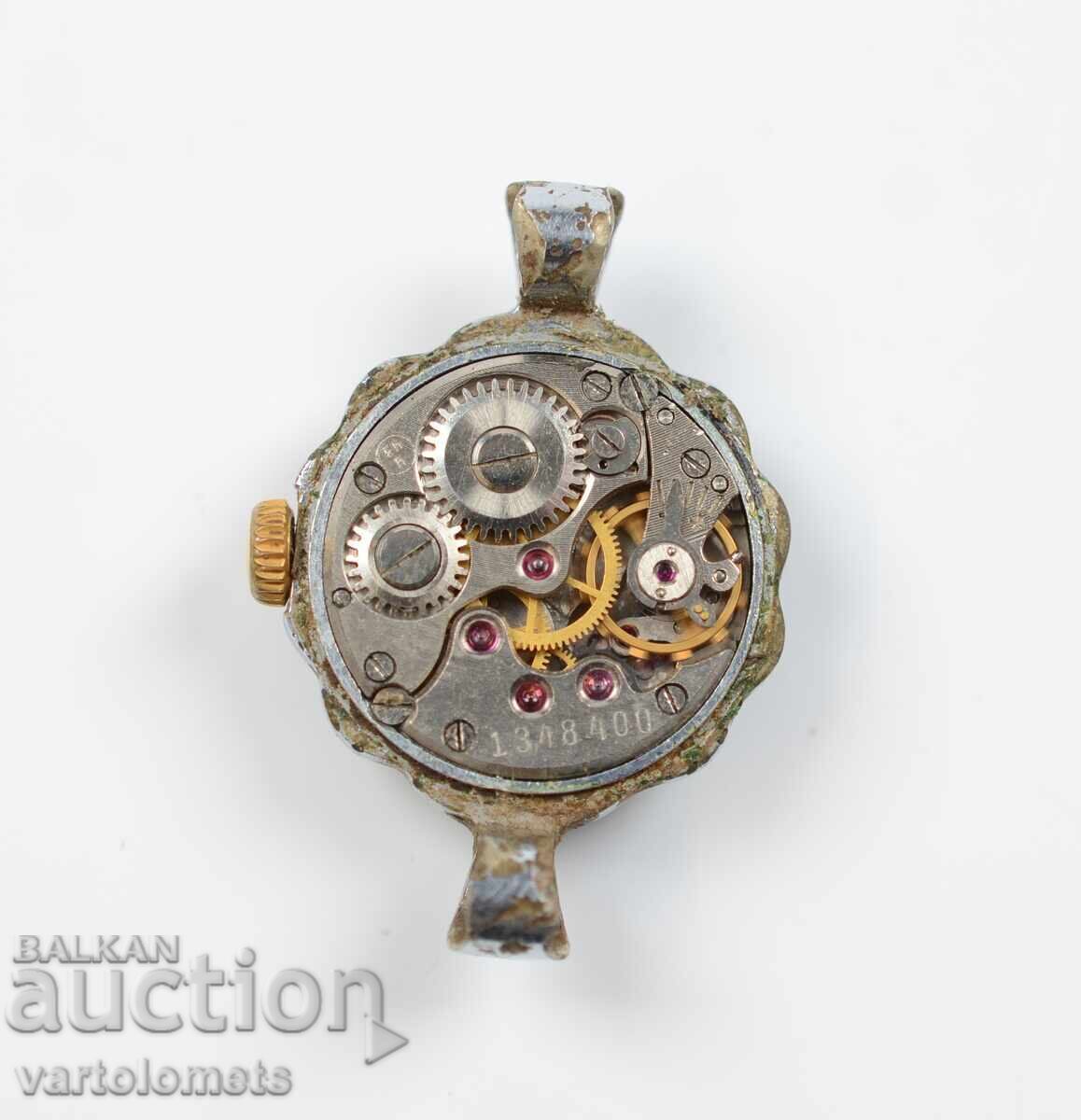 Auction  Ladies watch - works