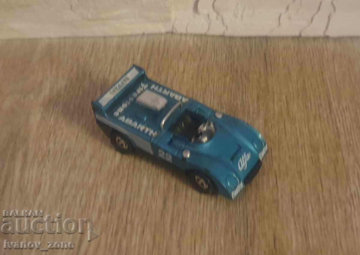 Παλιό συλλεκτικό αυτοκινητάκι Alfa Romeo με τιμή 39.00 BGN | € 19.94