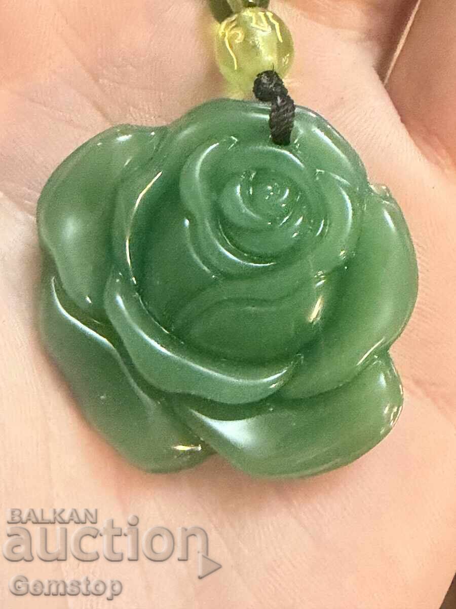 БЗЦ! 90 к-тa естествена висулка амулет нефрит роза от 1ст! с цена 6.08 лв. | € 3.11 БЗЦ! 90 к-тa естествена висулка амулет нефрит роза от 1ст! с цена 6.08 лв. | € 3.11