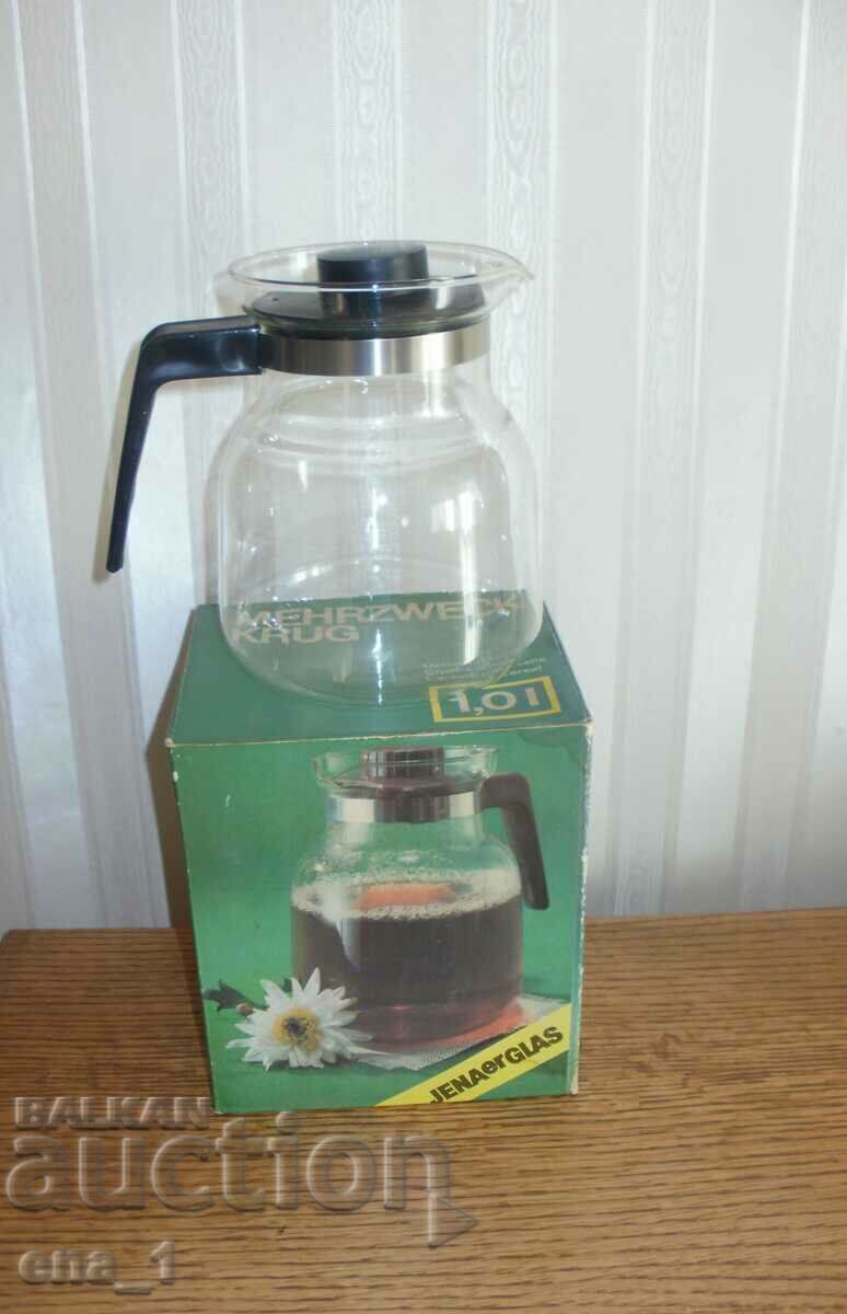 Παράδοση Αχρησιμοποίητη κανάτα με καπάκι για καφέ, τσάι, νερό κ.λπ. υγρά Παράδοση Αχρησιμοποίητη κανάτα με καπάκι για καφέ, τσάι, νερό κ.λπ. υγρά