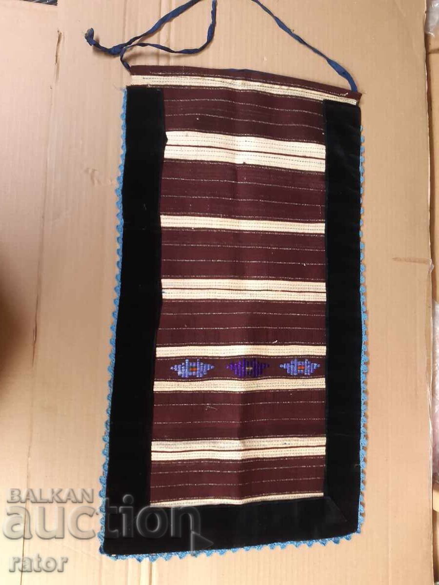 Șorț autentic, costum popular. Durabil