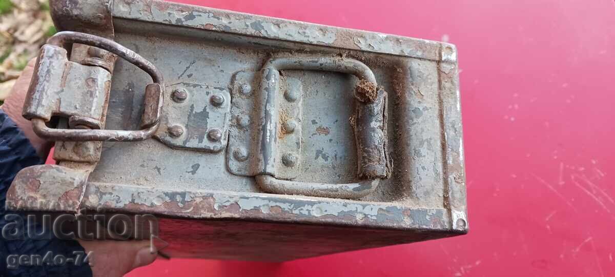 Delivery of MG42 Werhmacht WW II Ammunition Box Delivery of MG42 Werhmacht WW II Ammunition Box