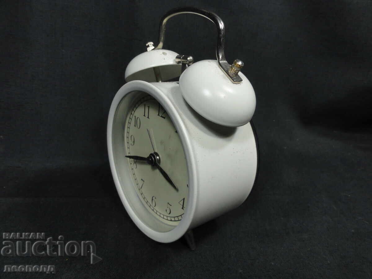 BZC RETRO QUARTZ WATCH ALARM CLOCK IKEA BELARUS with price 5.50 BGN | € 2.81 BZC RETRO QUARTZ WATCH ALARM CLOCK IKEA BELARUS with price 5.50 BGN | € 2.81