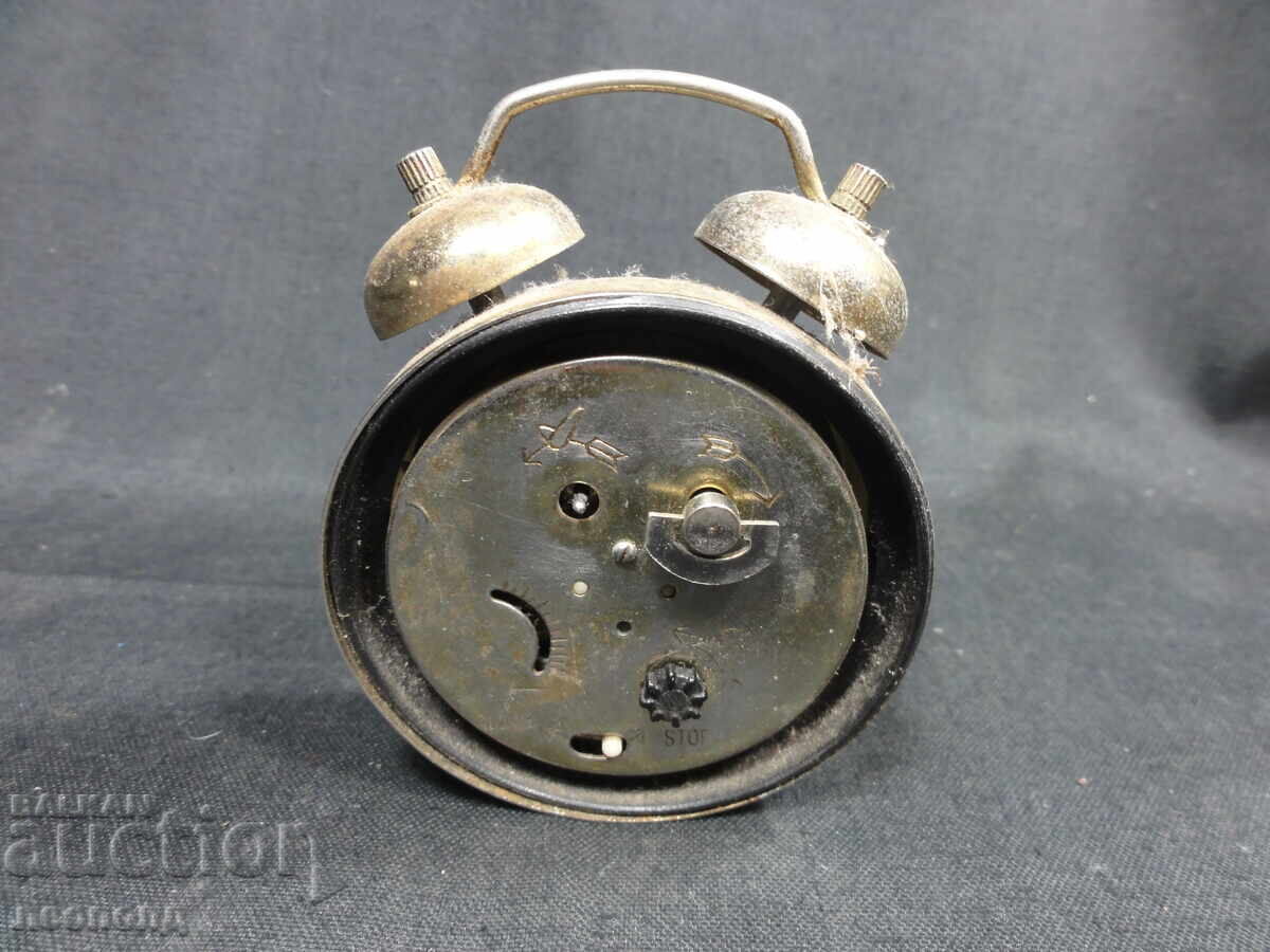 Доставка на БЗЦ СТАР РЕТРО МЕХАНИЧЕН ЧАСОВНИК БУДИЛНИК CHINA Доставка на БЗЦ СТАР РЕТРО МЕХАНИЧЕН ЧАСОВНИК БУДИЛНИК CHINA