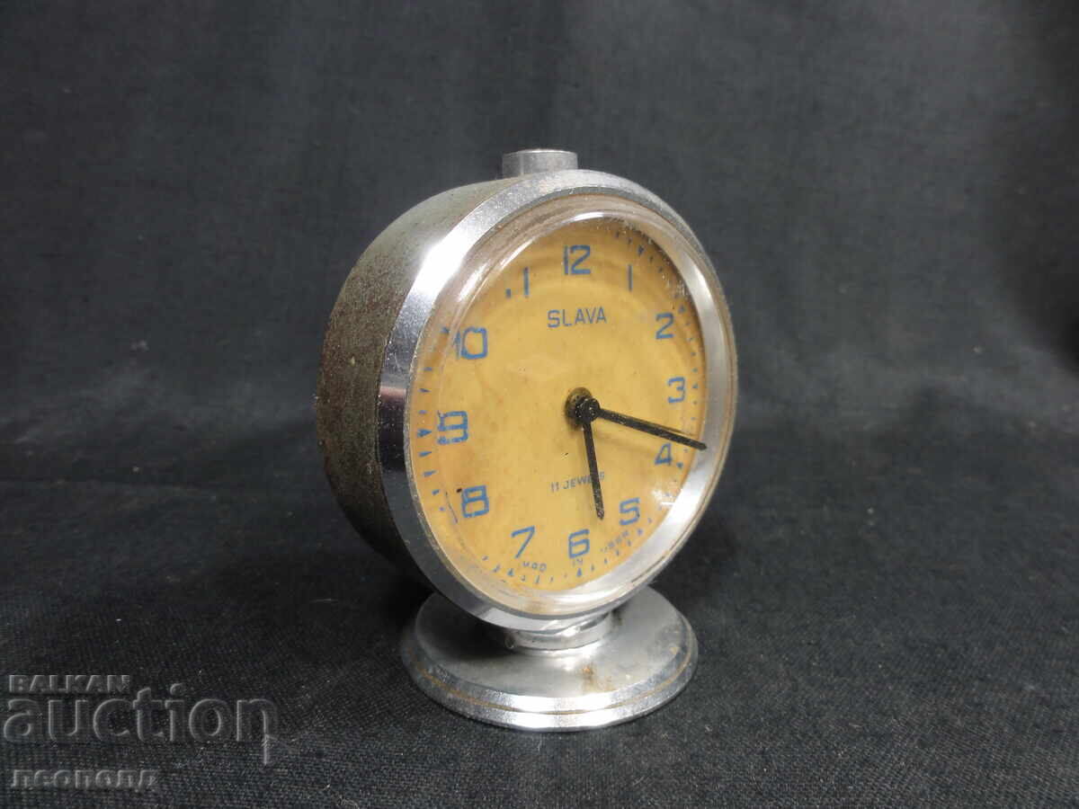 БЗЦ СТАР РЕТРО СОЦ СССР МЕХАНИЧЕН ЧАСОВНИК БУДИЛНИК СЛАВА с цена 3.50 лв. | € 1.79 БЗЦ СТАР РЕТРО СОЦ СССР МЕХАНИЧЕН ЧАСОВНИК БУДИЛНИК СЛАВА с цена 3.50 лв. | € 1.79