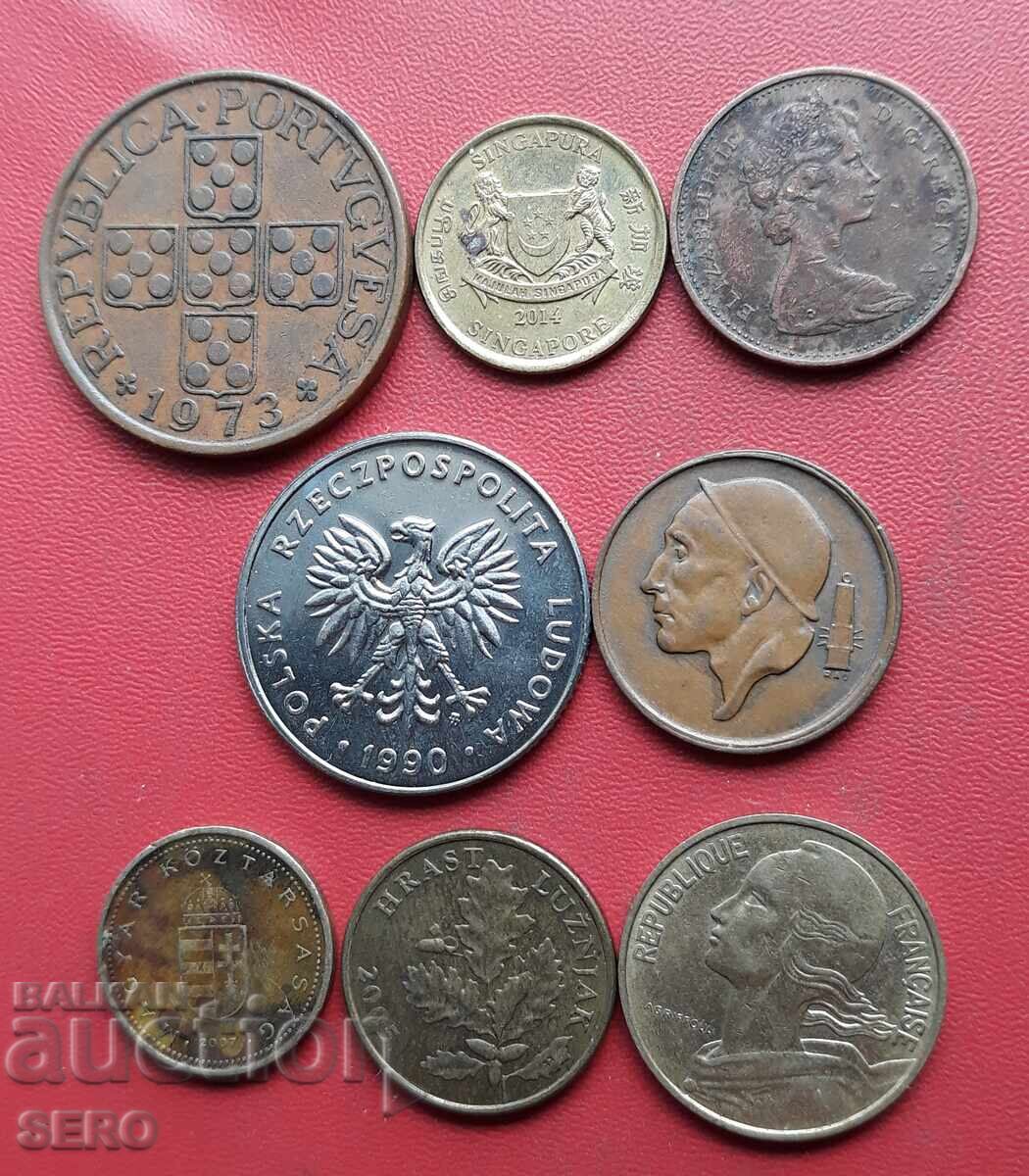 Mixed lot of 8 coins with price 1.00 BGN | € 0.51 Mixed lot of 8 coins with price 1.00 BGN | € 0.51