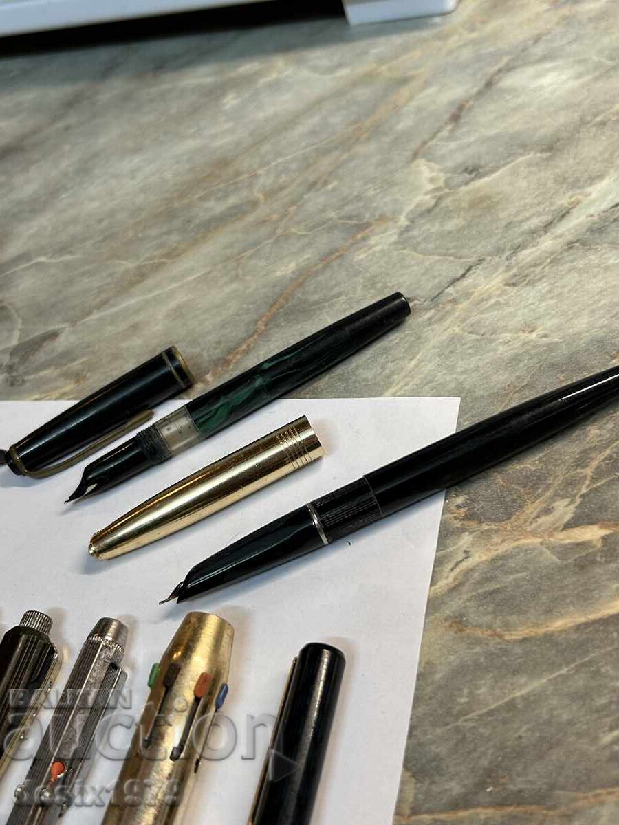 Lot of old chemicals and pens - 5 Lot of old chemicals and pens - 5