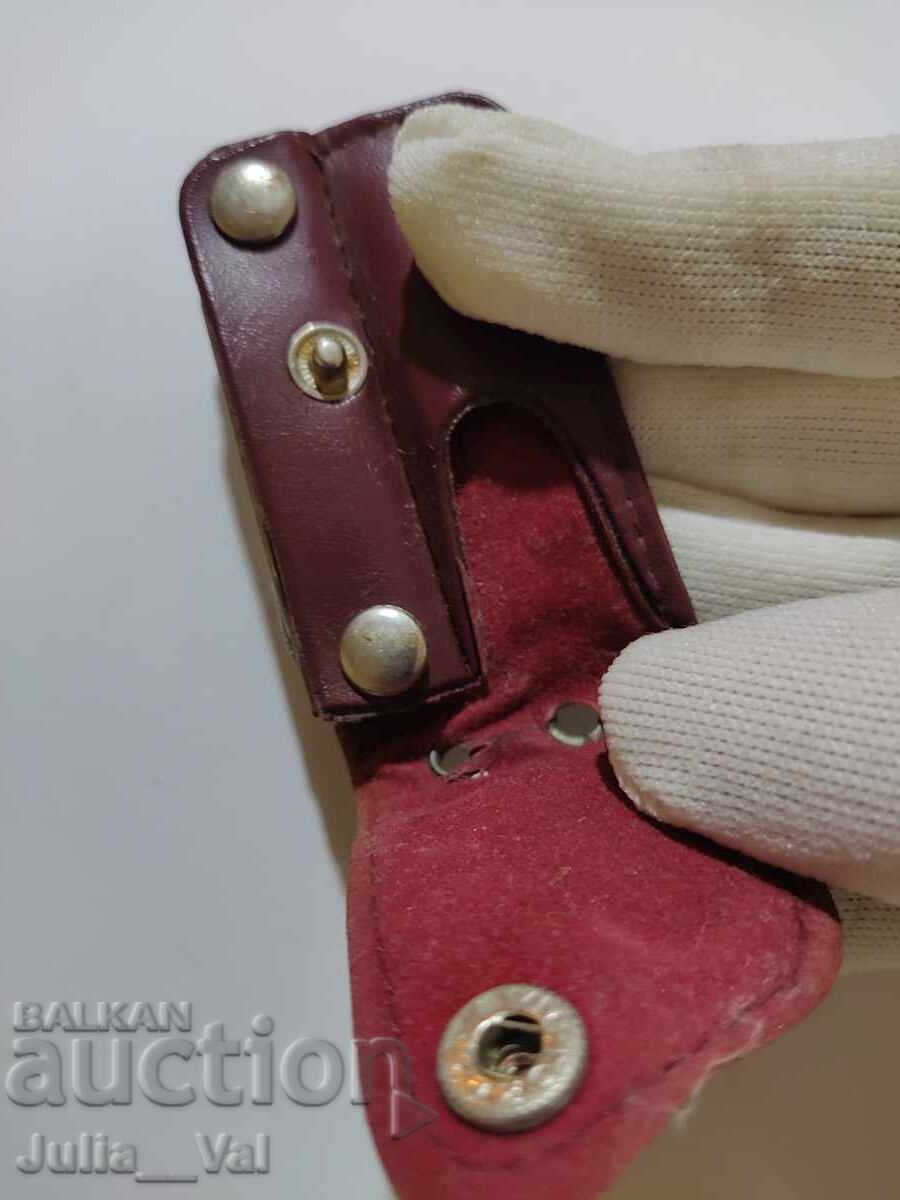 Auction Mnogo staro dzhobno shveytsarsko nozhche - Ciba-Geigy Auction Mnogo staro dzhobno shveytsarsko nozhche - Ciba-Geigy