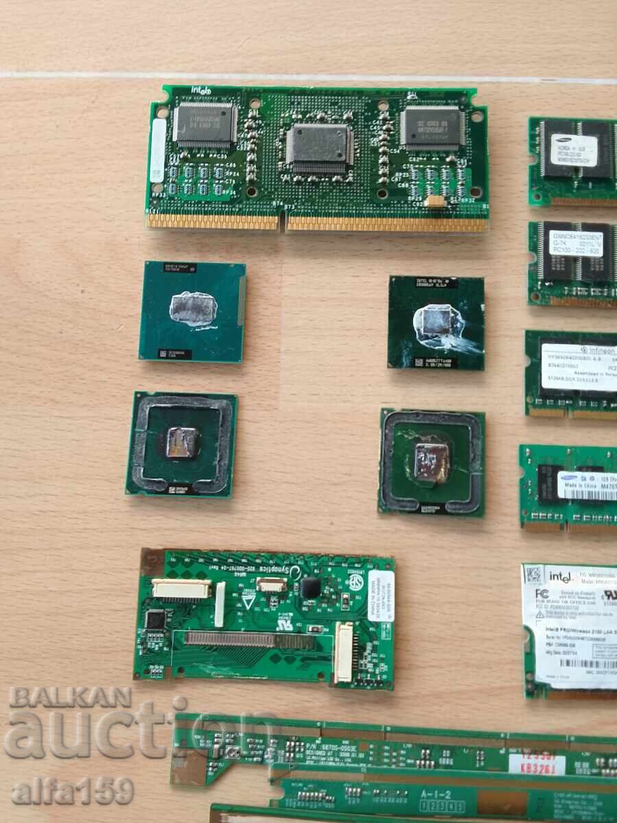 Auction  Lot of processors, ram and cards for electronic scrap