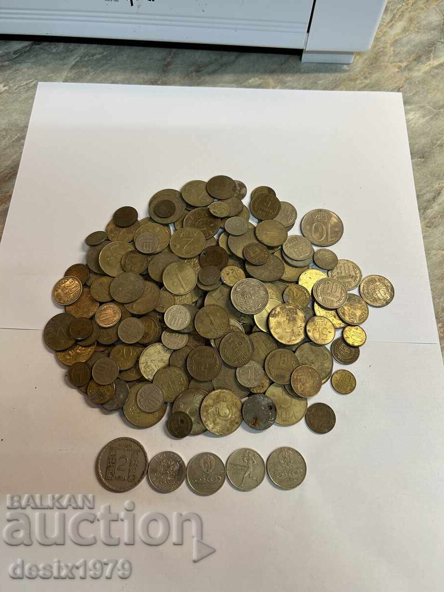 220 Bulgarian coins