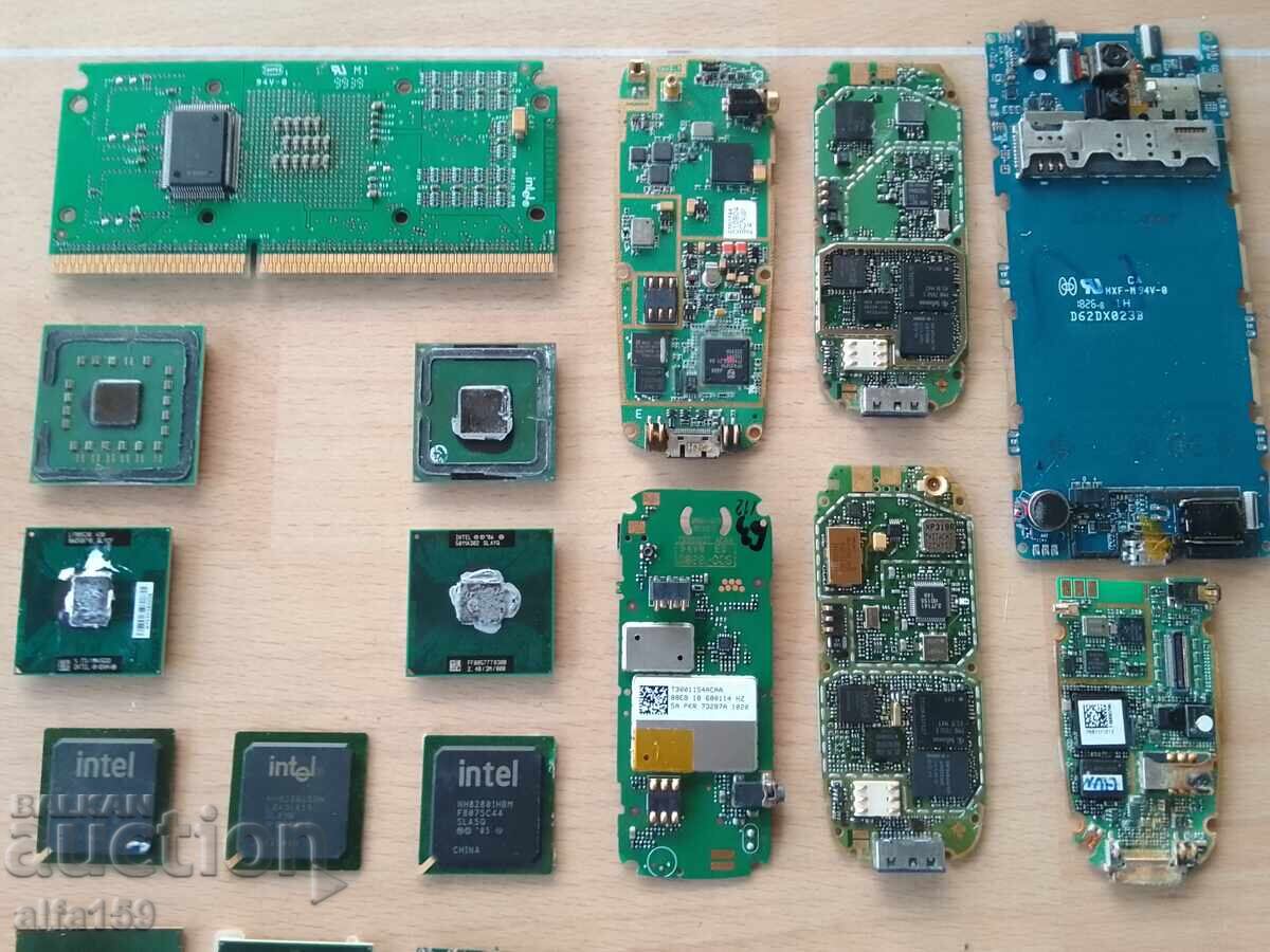 Auction Lot of processors, chips and boards for electronic scrap Auction Lot of processors, chips and boards for electronic scrap