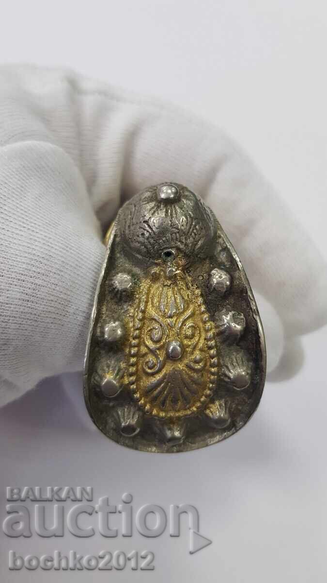 Рядка възрожденска гривна рогатка с позлата 19 век с цена 270.00 лв. | € 138.05