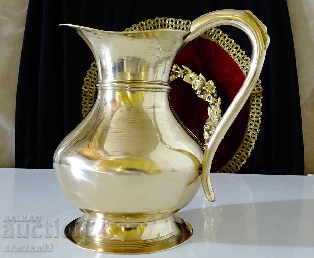 Bronze wine jug 3l, 730g, perfect