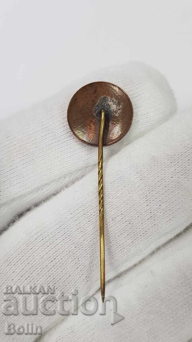 Auction  Collectible Royal Badge, Tourism Badge