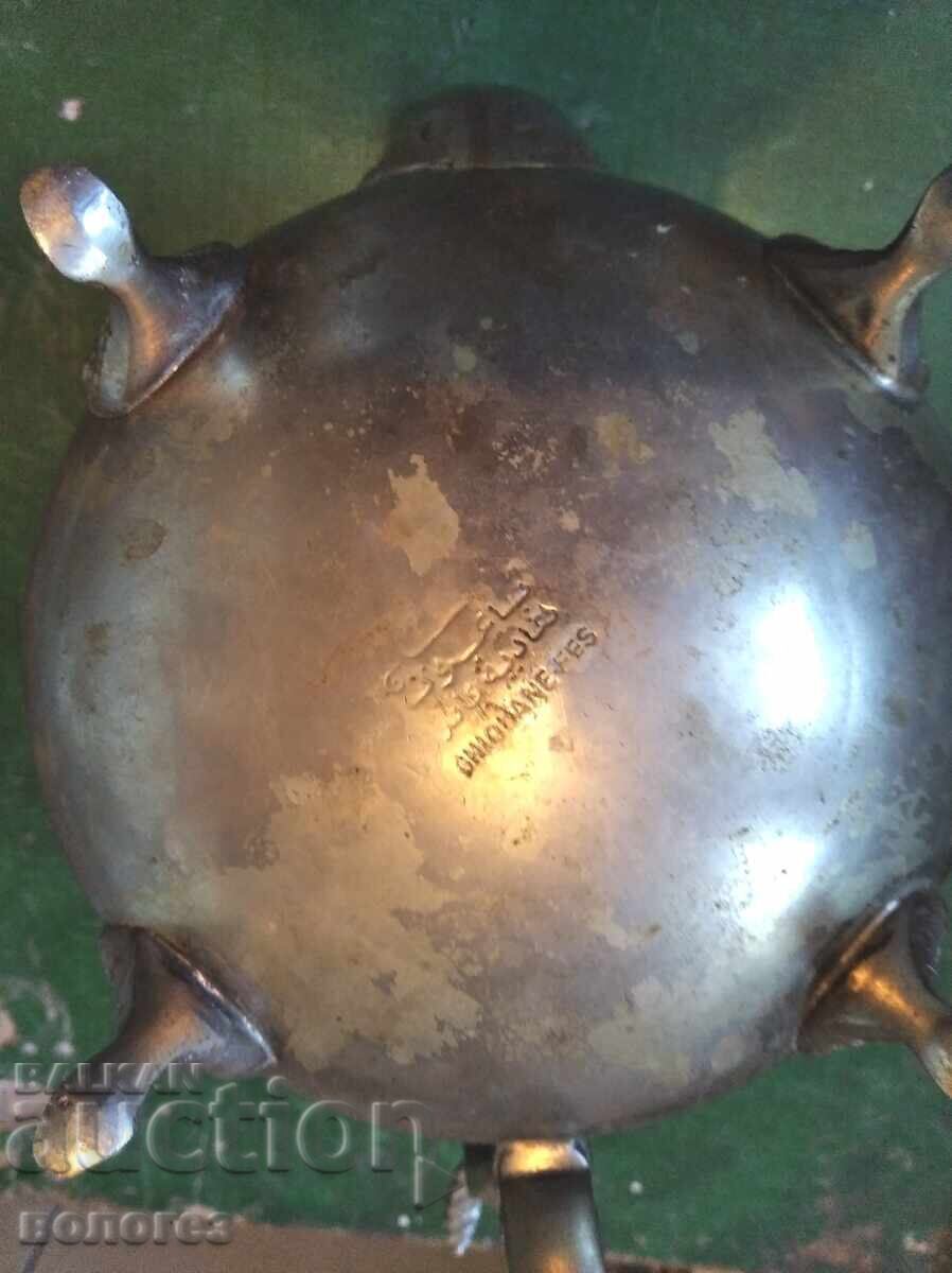 Delivery of Antique silver-plated teapot with an eagle on the lid - Morocco