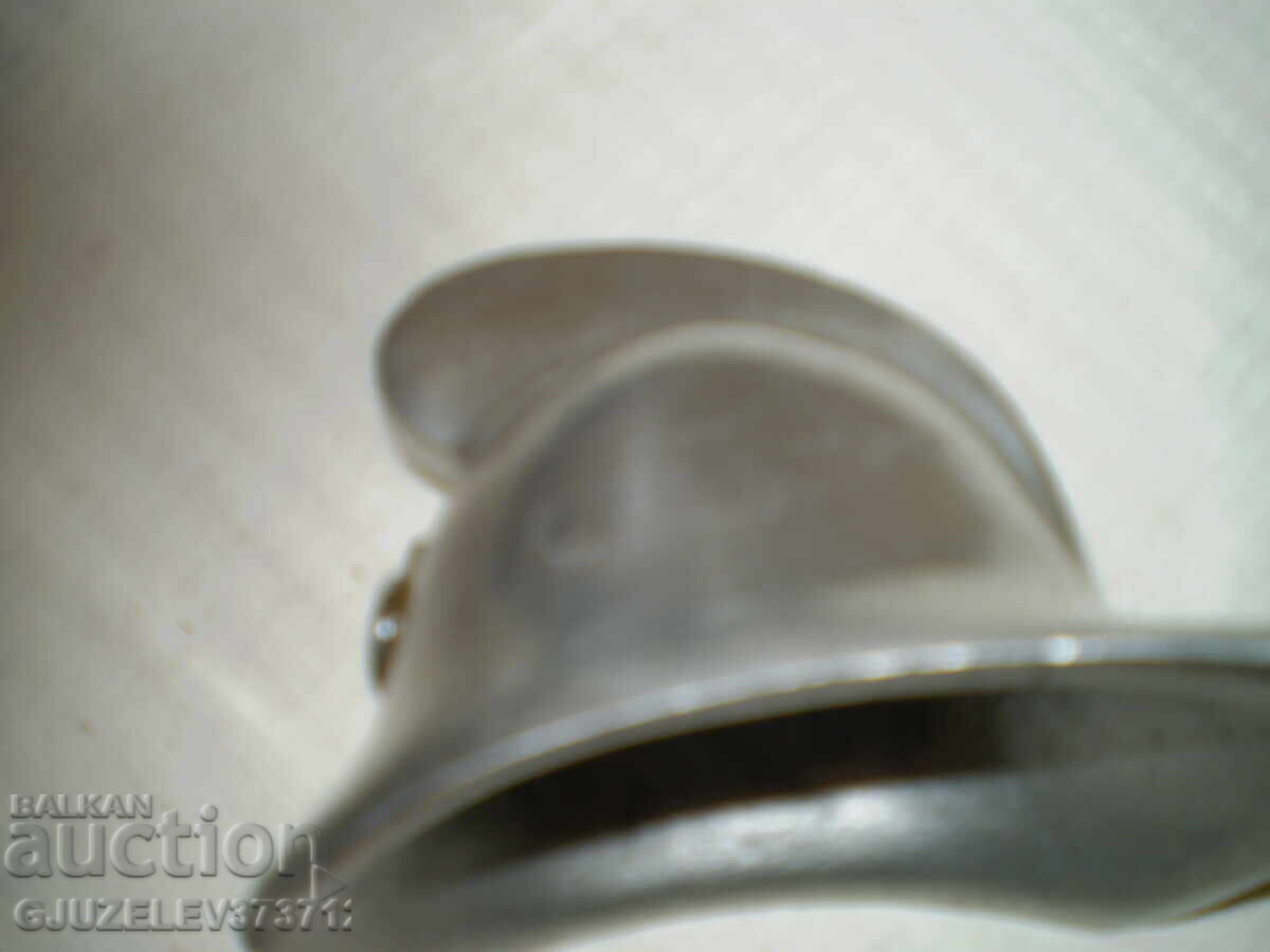 Ρετρό παιδικό παιχνίδι κράνος μεταλλικό - 5