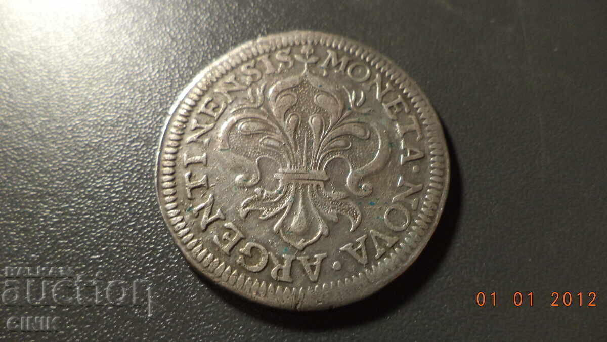 FRANȚA cu preț € 500.00 | 977.92 BGN