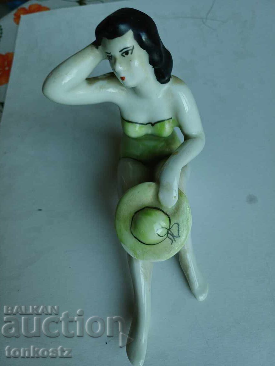 Femeie de porțelan Bulgaria