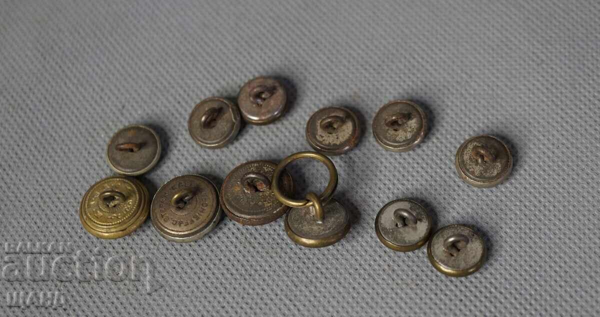 Regatul Bulgariei lot 12 nasturi militari uniformă de ofițer cu preț 10.25 BGN | € 5.24