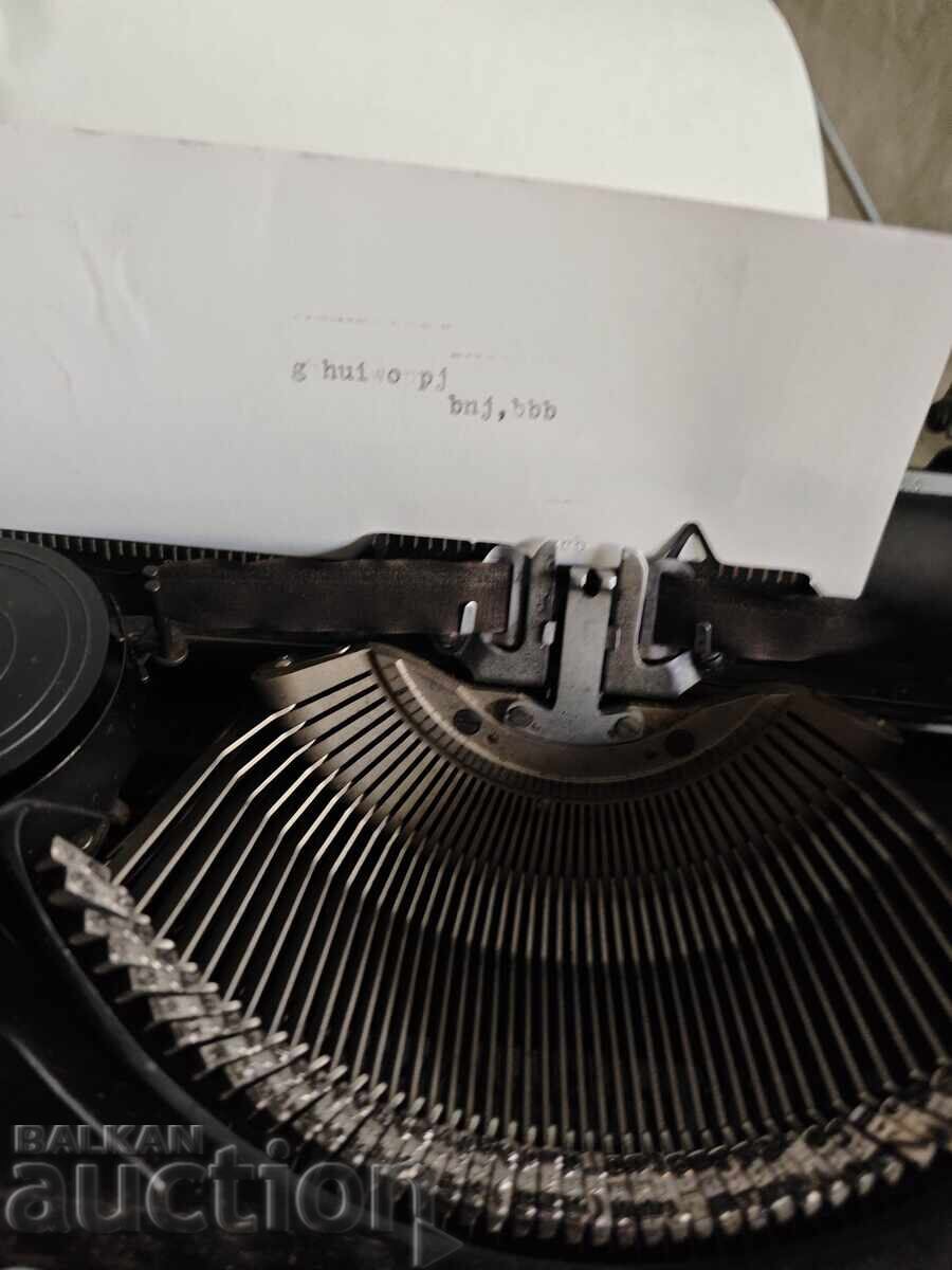 Mașină de scris Continental - 7