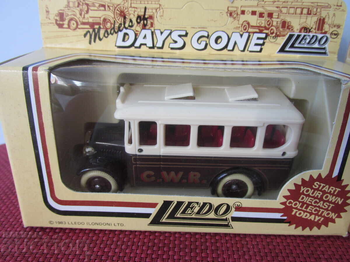 Livrarea Carucioare retro