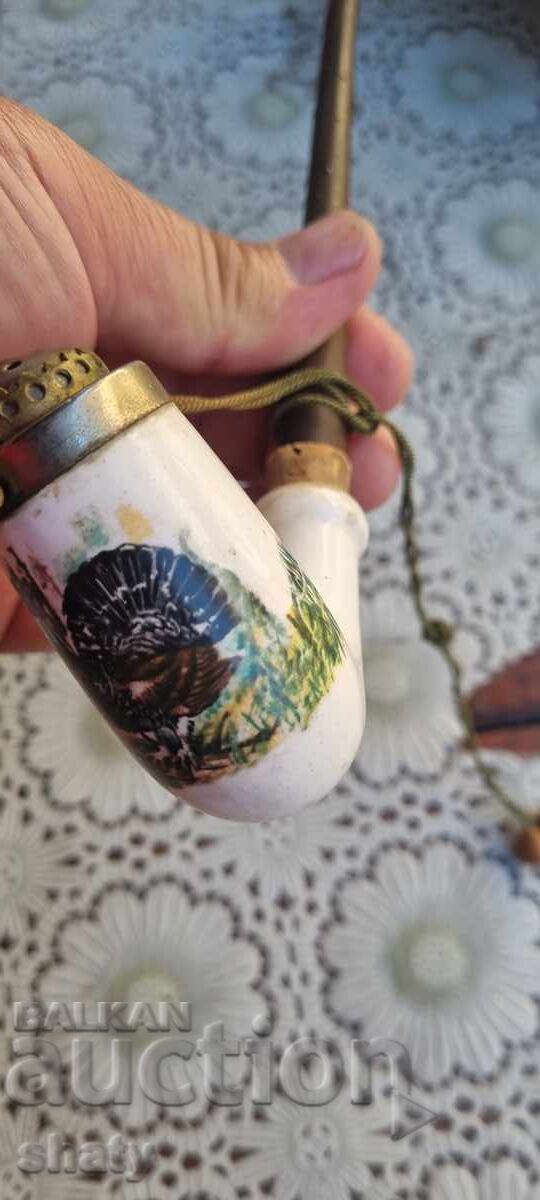 Licitație Pipa veche de portelan