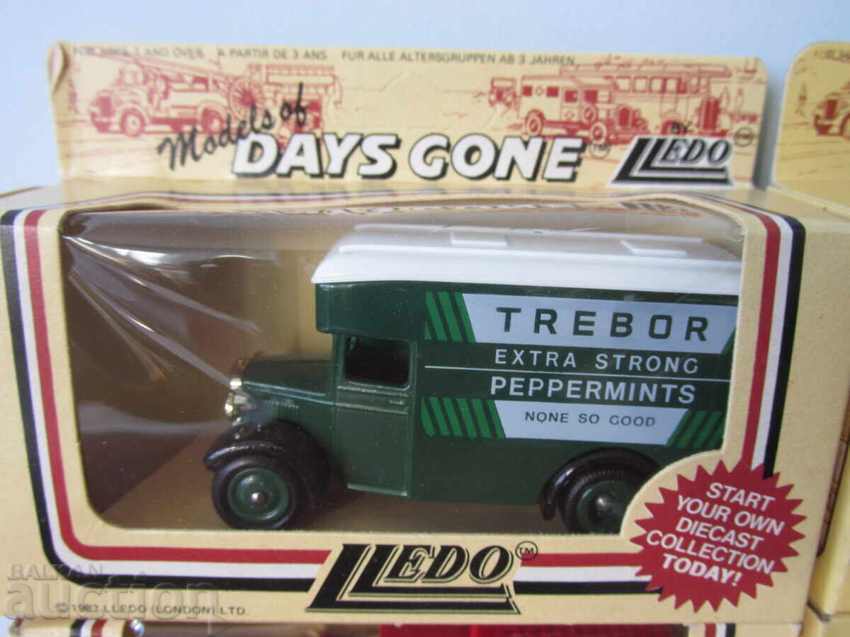 Carucioare retro cu preț 12.99 BGN | € 6.64