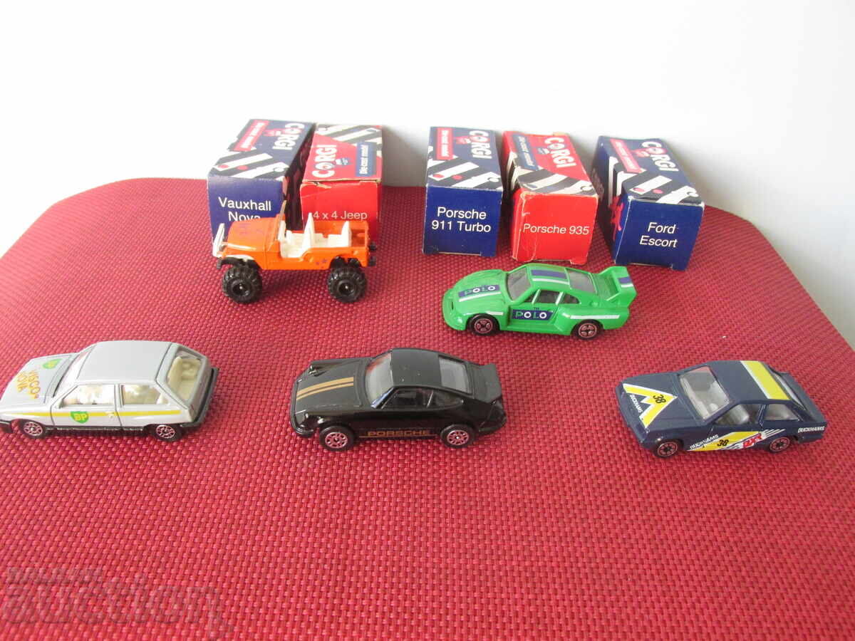 Retro strollers with price 26.00 BGN | € 13.29 Retro strollers with price 26.00 BGN | € 13.29