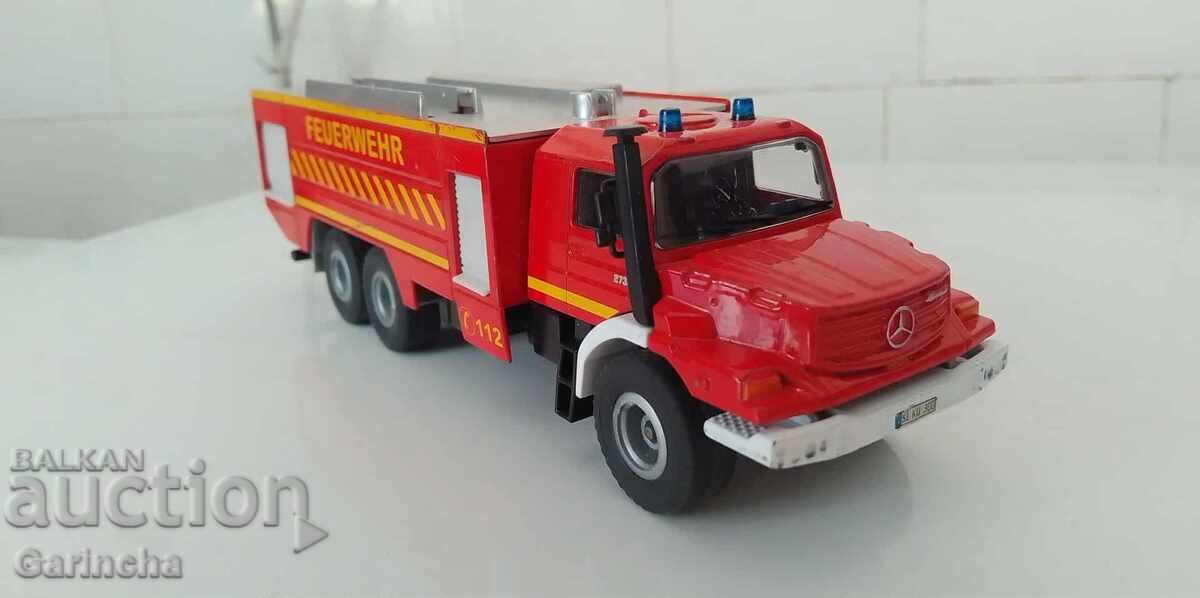 Пожарна Siku Germany с цена 20.00 лв. | € 10.23