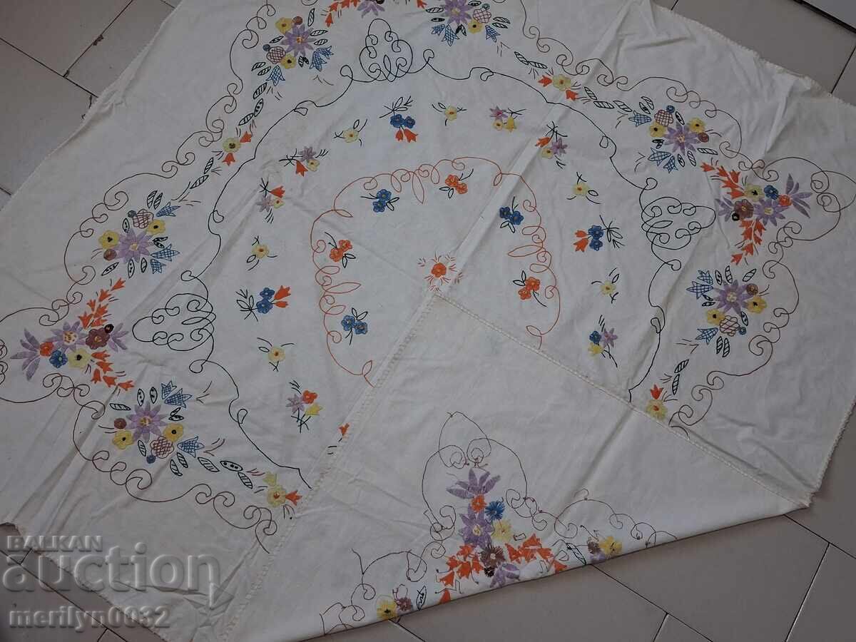 Delivery of Old embroidered tablecloth milo Bulgarian embroidery carpet