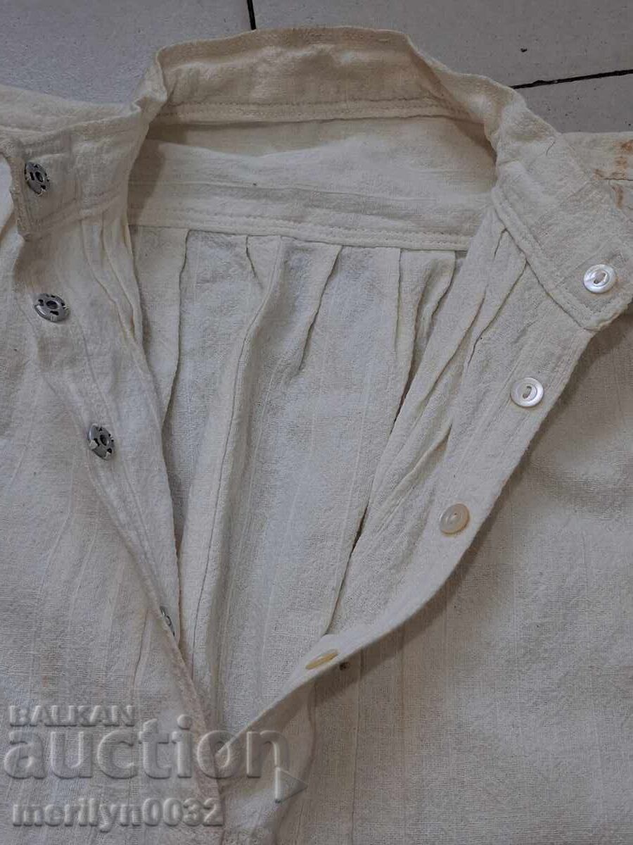 Παλιό ανδρικό πουκάμισο από καμβά, χειροποίητο υφαντό, κεντημένο, παραδοσιακή φορεσιά με τιμή 69.00 BGN | € 35.28