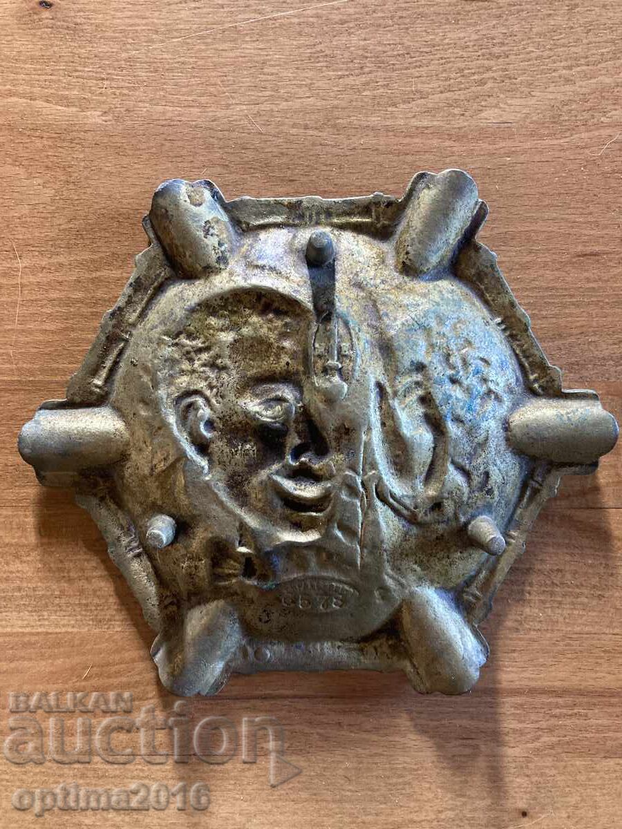 Licitație Cenușar masiv din alamă