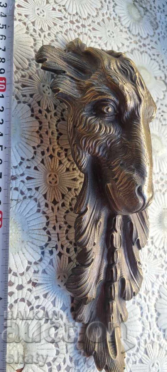 Bronze sculpture. Massive figure with price 180.00 BGN | € 92.03