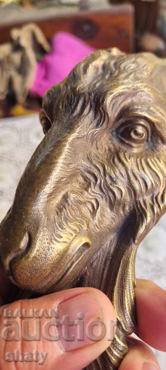 Bronze sculpture. Massive figure - 5