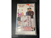 Момчета и момичета -внимание сек. променя всичо - Видео кас.