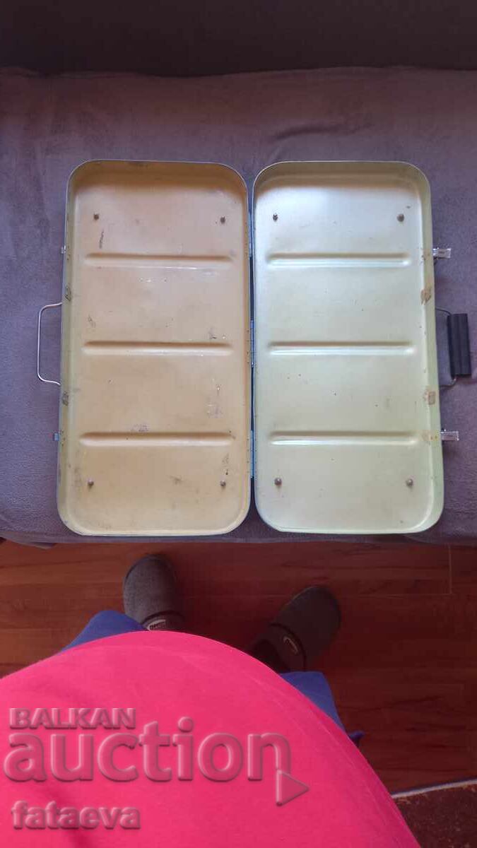 Livrarea Valiză metalică mare MILITARĂ, MI 8, ELICOPTER