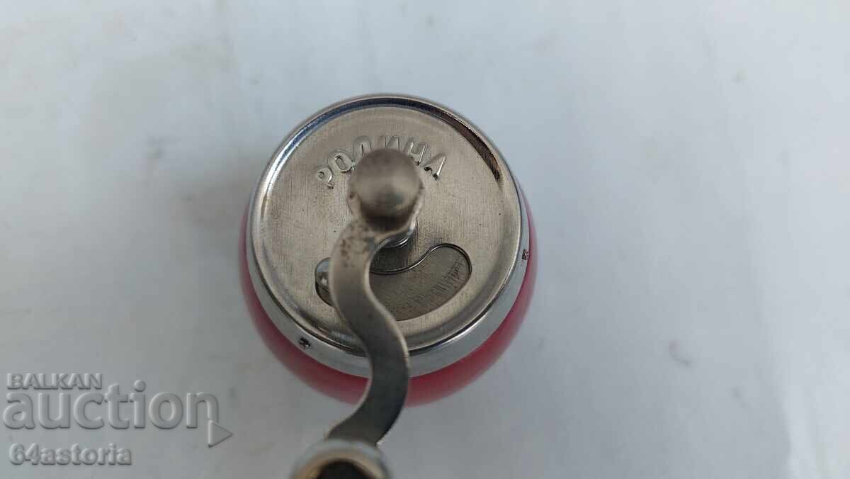 Spices, grinder, mill, homeland, black pepper with price 40.00 BGN | € 20.45