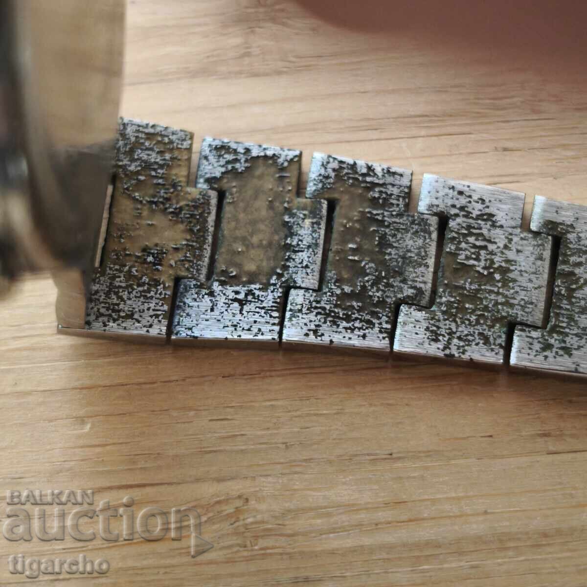 Аукцион Часовник Слава кварц Аукцион Часовник Слава кварц