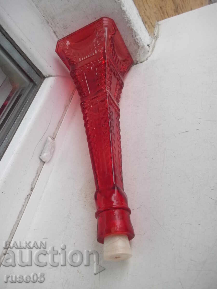 Delivery of "Eiffel Tower" glass bottle, red
