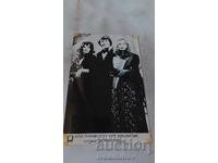 Postcard Alla Pugacheva /USSR/ Karl Wine /England/