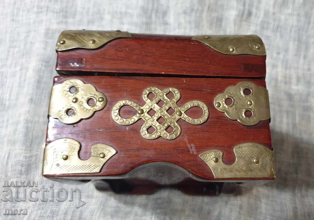 Auction  Beautiful jewelry box made of exotic wood and rich hardware