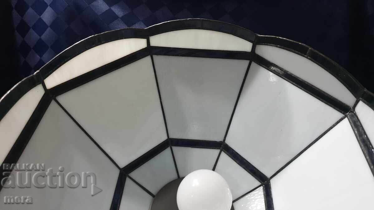 Παράδοση Μεγάλο οκταγωνικό πολυέλαιο τύπου "Tiffany"