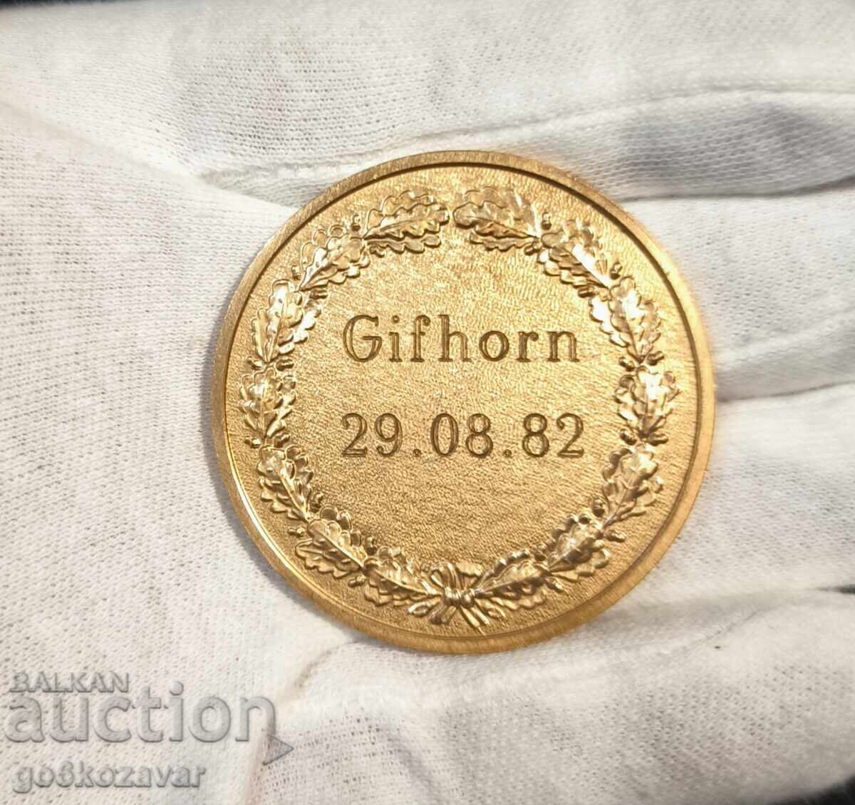 Bronze medal Boxer Club Munich 1982 with price 12.00 BGN | € 6.14