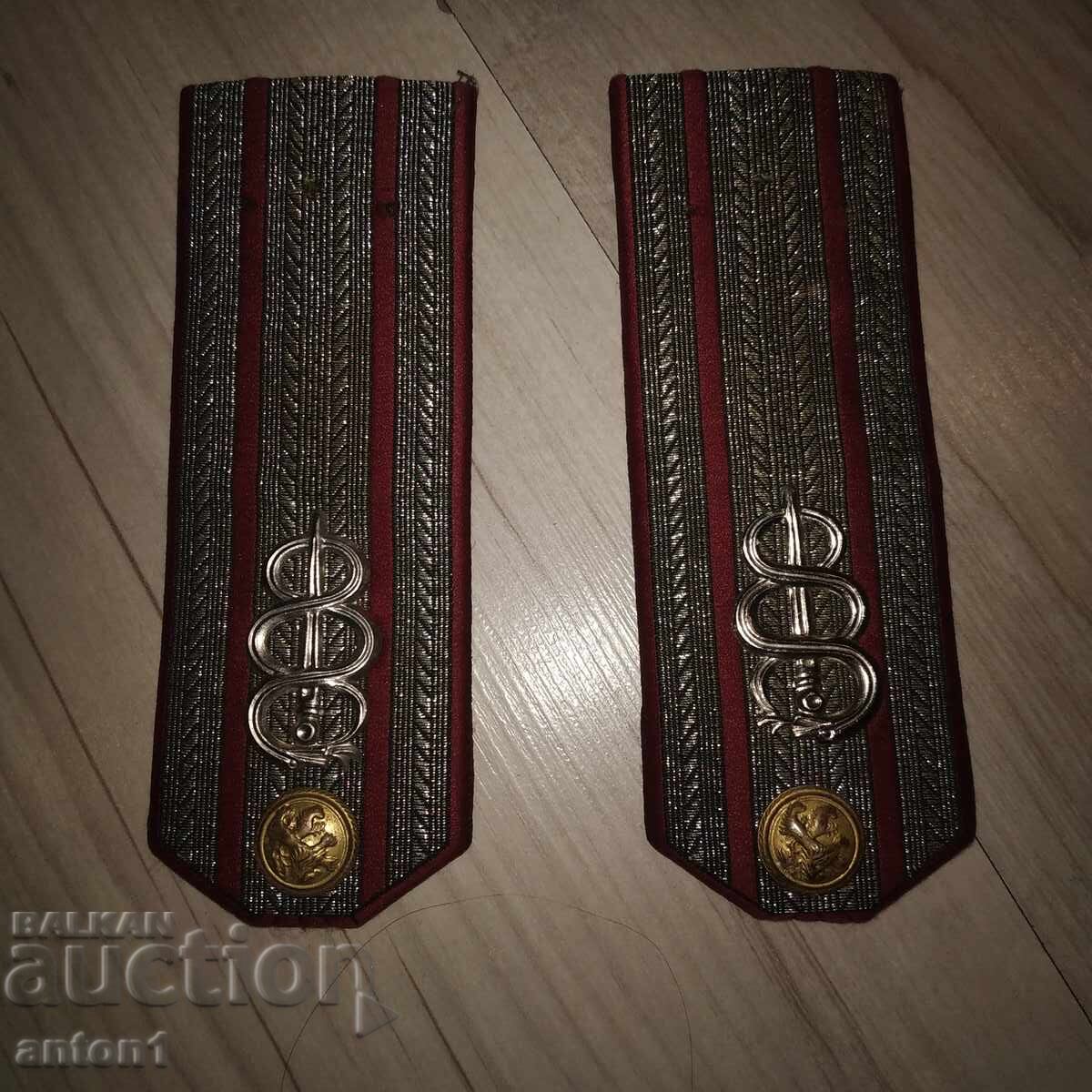 Old epaulettes